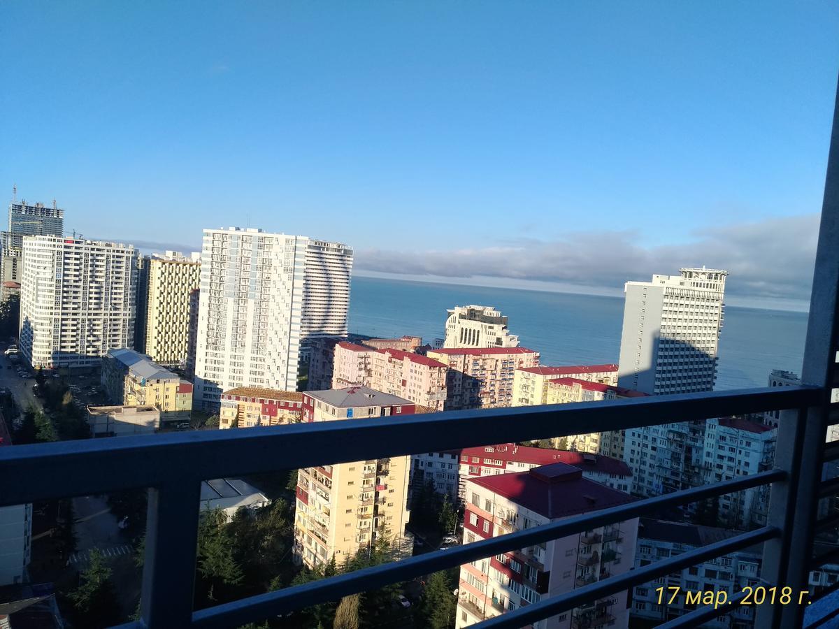 Mariamis Hous Apartment Batumi Ngoại thất bức ảnh